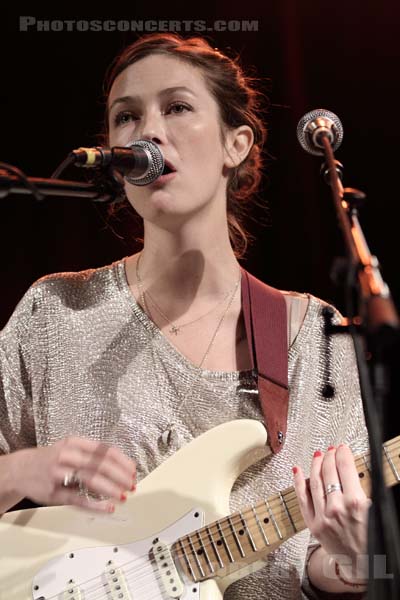 MINA TINDLE - 2011-10-13 - PARIS - Le Trianon - 